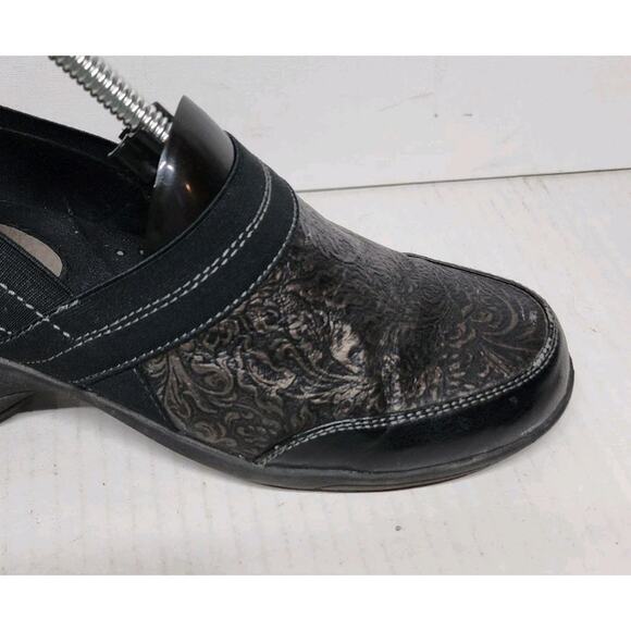 White Mountain Women's 10 M Shoe Whimsigoth Comfort Slip On Low Wedge Bronze - Picture 3 of 16